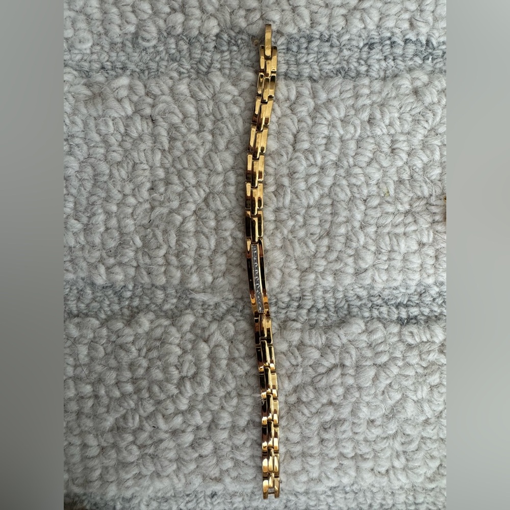 Citizen bracelet